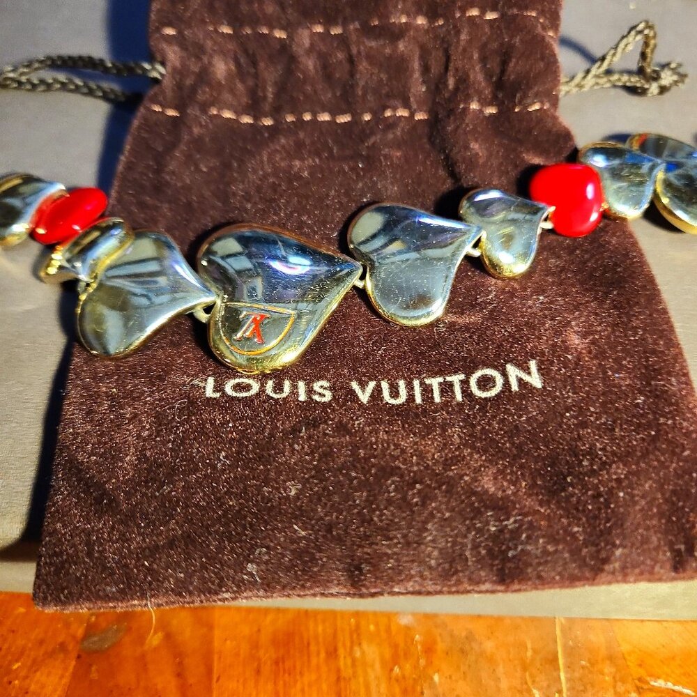Auth Louis Vuitton Bracelet Gold Plated Red Enamel Passion Heart Link Motive